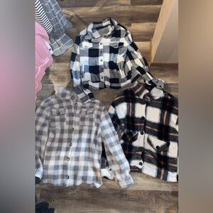 Women’s size small Sherpa jacket bundle